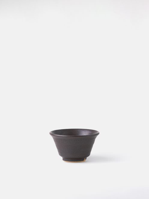 awabi ware / ぐい呑み(黒マット)