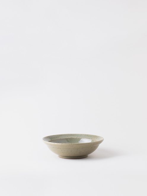 Luft / Erde Shallow Bowl / 沖縄 (薄緑)